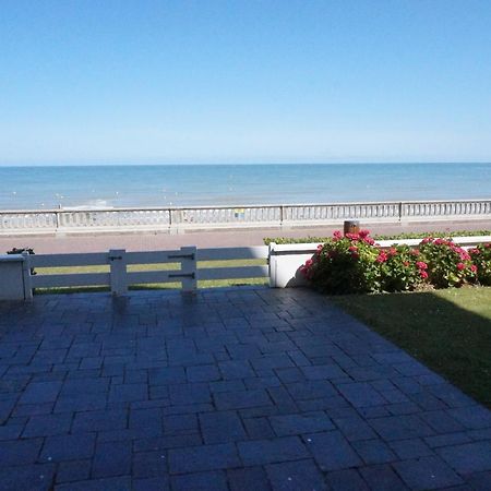Belle Vie Vue Dominante Mer Et Plage - Appartement 2 A 4 Personnes Cabourg Exterior foto